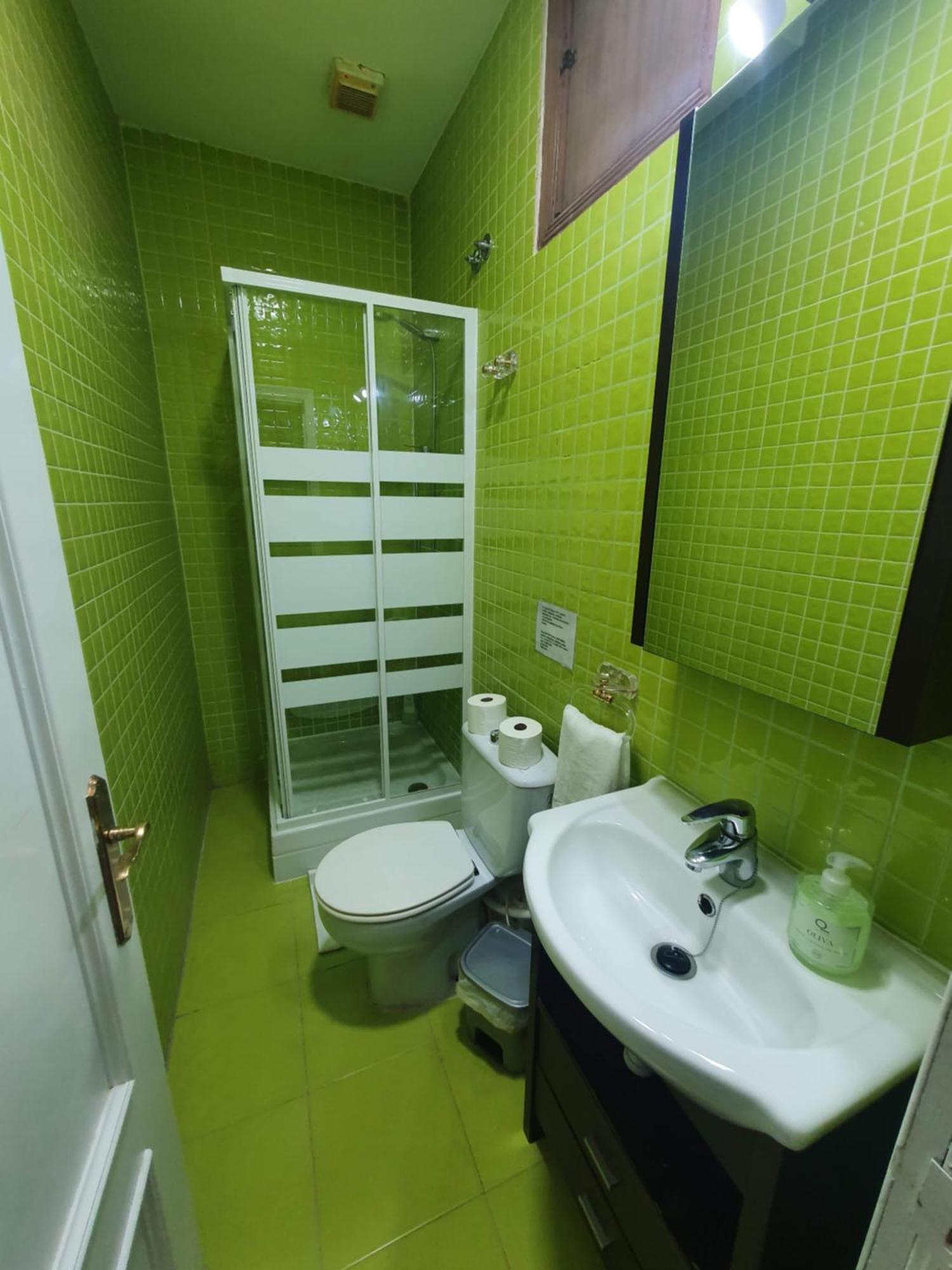 Apartamentos Econostay Fuencarral Madrid Exterior photo